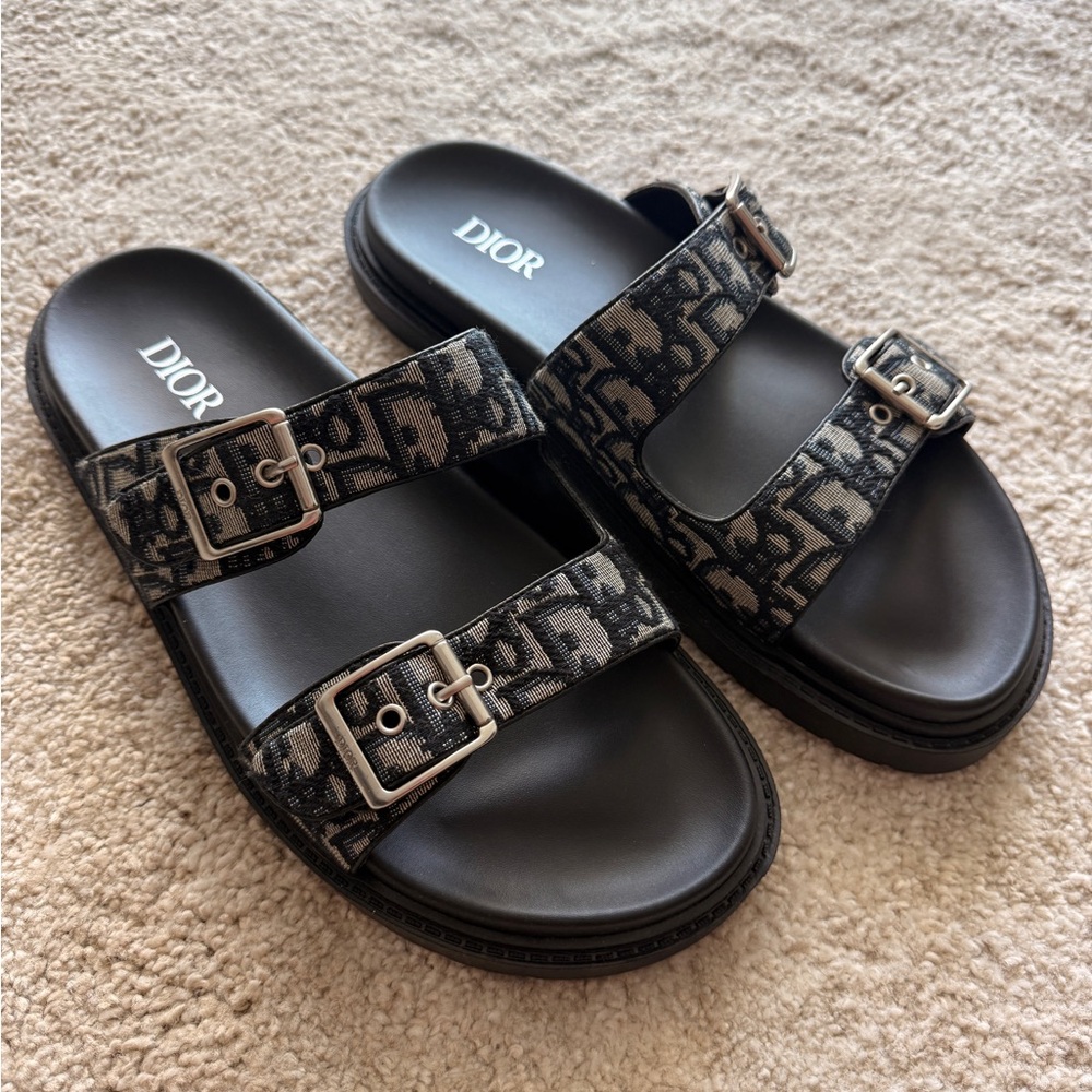 Men Sandals 11